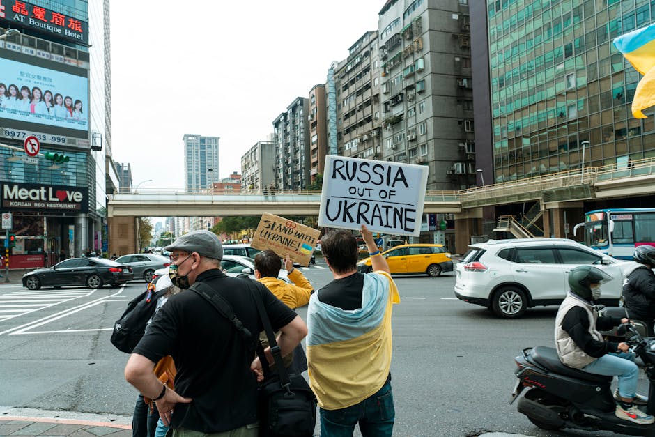 Russia and Ukraine Sign Comprehensive Peace Agreement Ending Conflict After International Mediation Summit