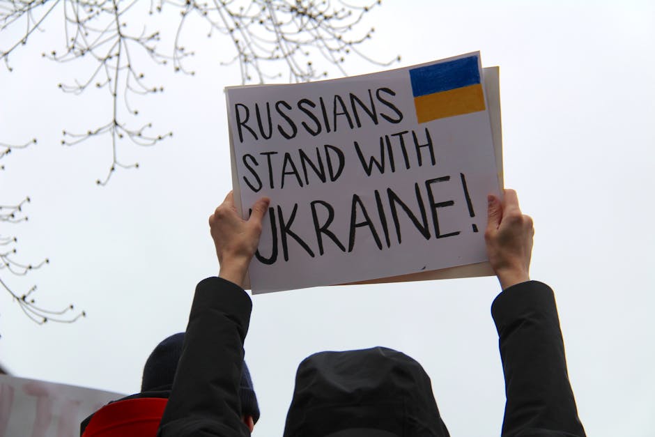 Russia and Ukraine Sign Comprehensive Peace Agreement Ending Conflict After International Mediation Summit